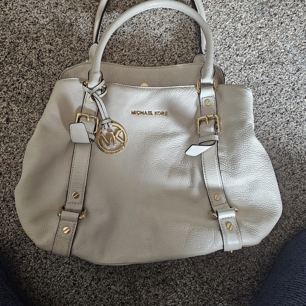 Michael kors shoulder bag